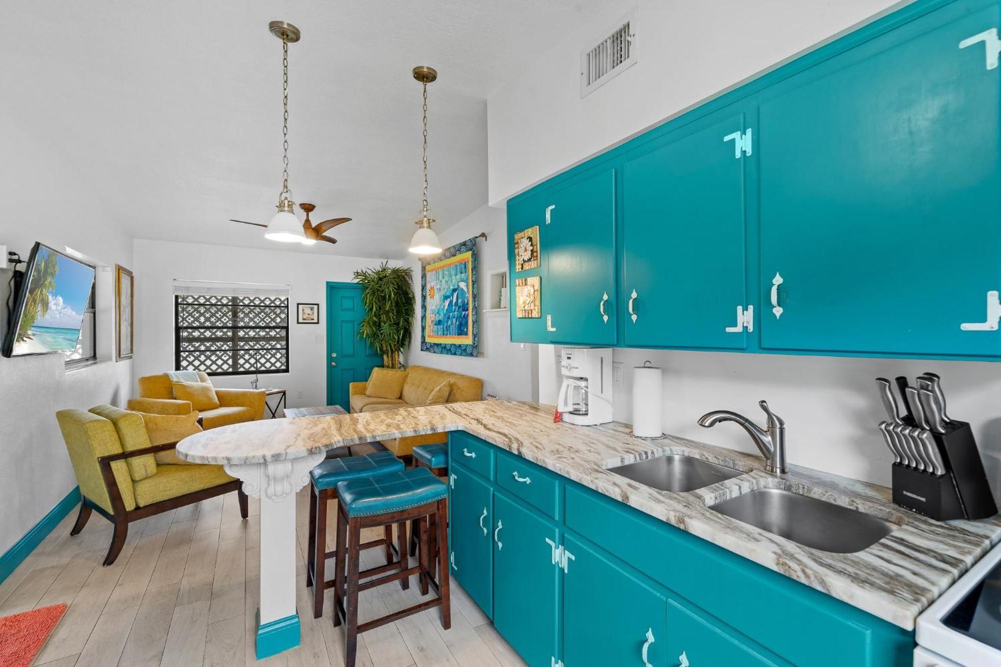 Uptown Cottage - Walk To The Beach And Restaurants Cocoa Beach Esterno foto